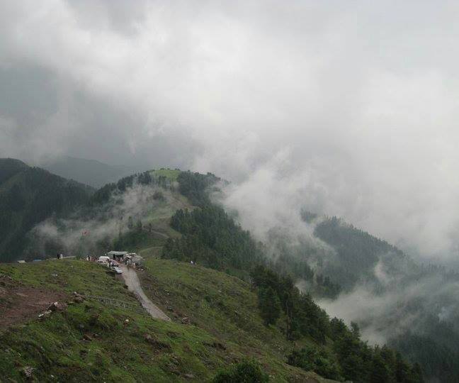 خوبصورت پیرچناسی (آزاد کشمیر)کا ایک دلفریب منظر